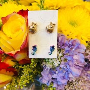 🌸Earrings 2 pair sea horse and sea shell